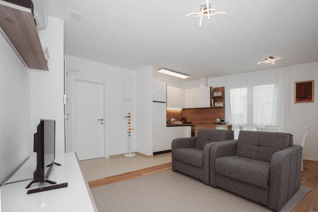 זאדאר Apartman Browny מראה חיצוני תמונה